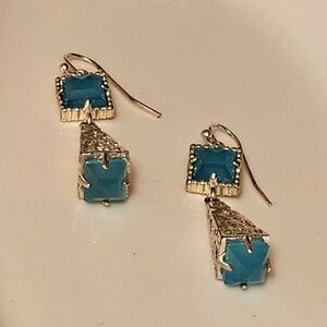 Elegant Silver and Blue Dangle Earrings E1P24